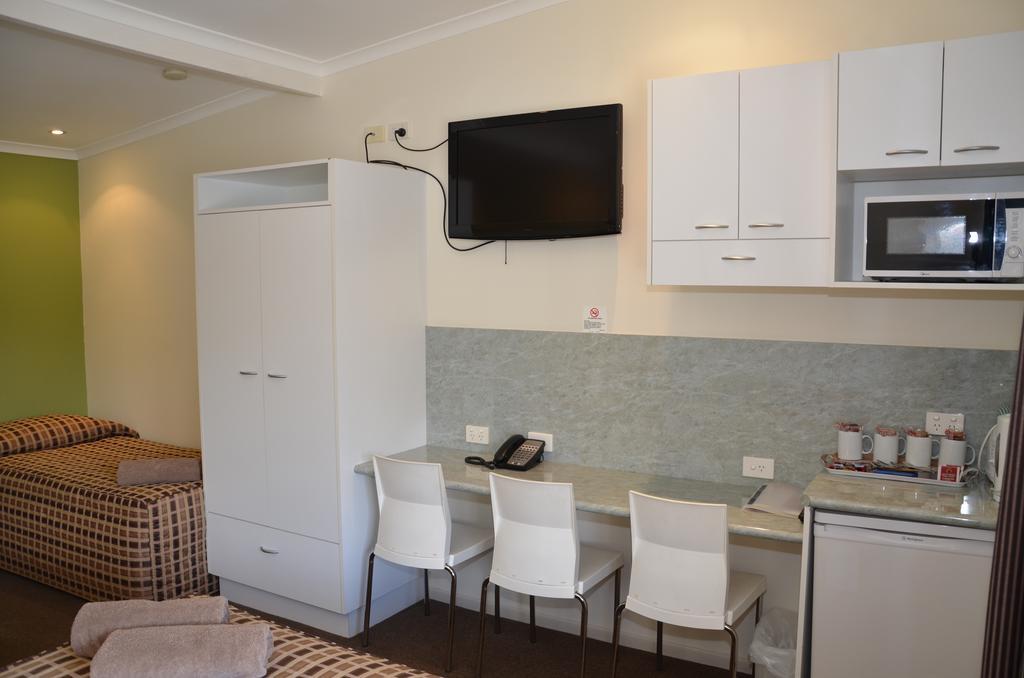 Warwick Motor Inn Ngoại thất bức ảnh