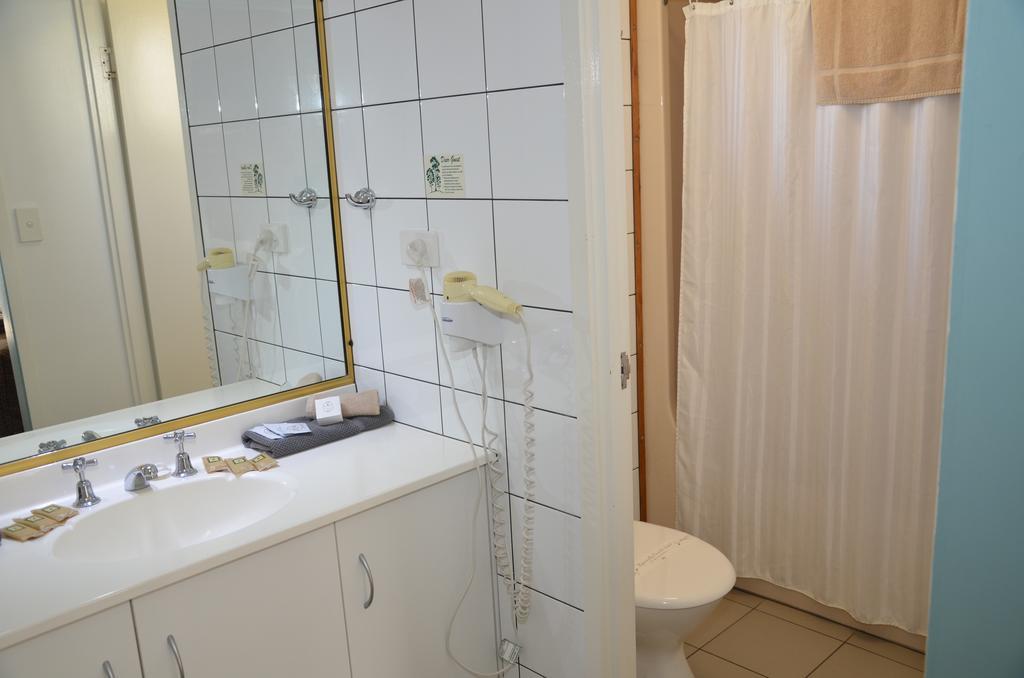 Warwick Motor Inn Phòng bức ảnh