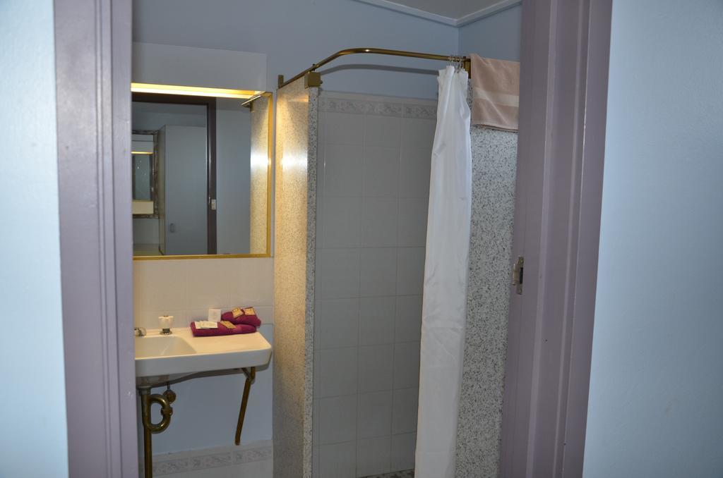 Warwick Motor Inn Ngoại thất bức ảnh